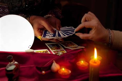 Tarot and divination servers